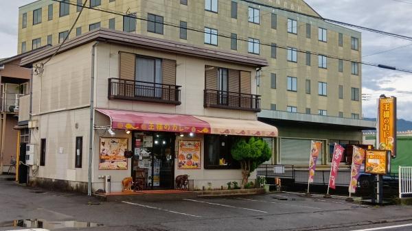 富士宮市小泉店舗付き共同住宅