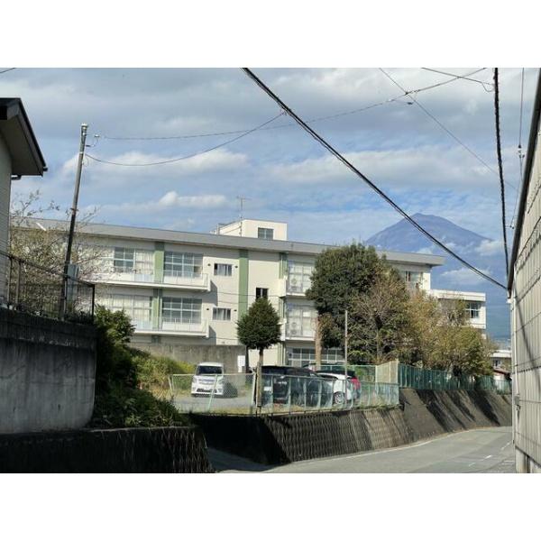 富士宮市黒田の土地(富士宮市立黒田小学校)