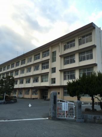 富士宮市淀川町の土地(富士宮市立第四中学校)