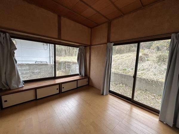 福島市飯野町字向舘の中古一戸建て