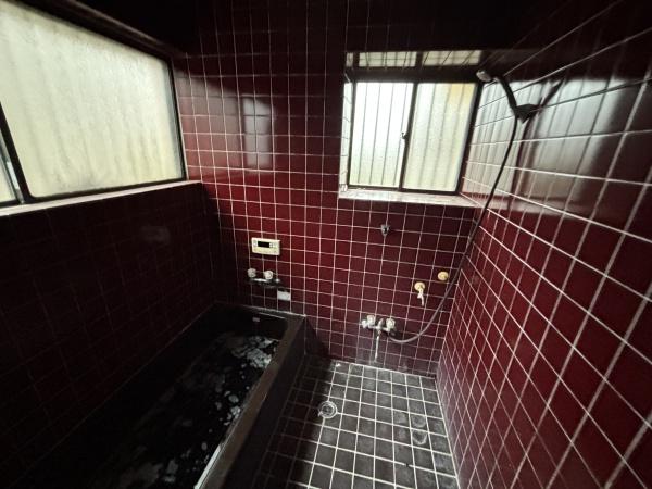 北葛飾郡松伏町大字下赤岩の中古一戸建
