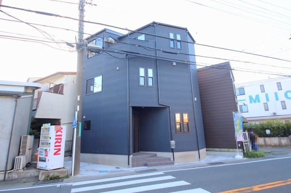 座間市ひばりが丘5丁目　新築分譲住宅