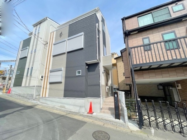 座間市相武台4丁目3期　新築分譲住宅　2号棟