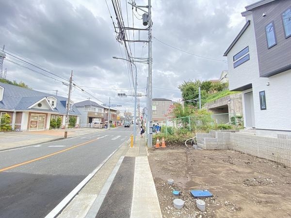 横浜市戸塚区秋葉町　新築戸建　全２棟　１号棟
