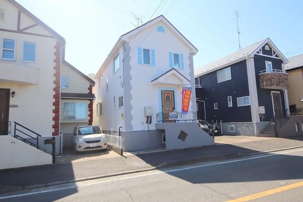 座間市緑ケ丘2丁目　中古戸建