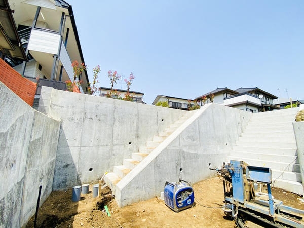 横浜市瀬谷区二ツ橋町の土地