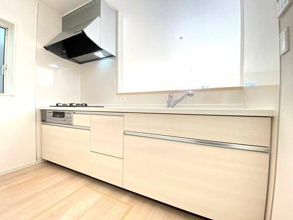 綾瀬市落合南4丁目　新築戸建