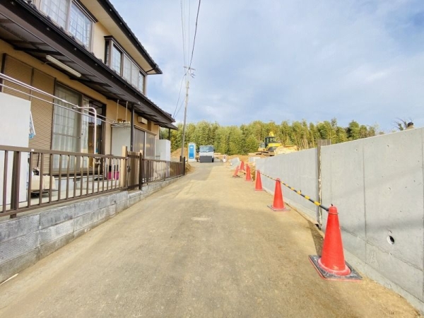 綾瀬市早川　売地　全5区画　4区画