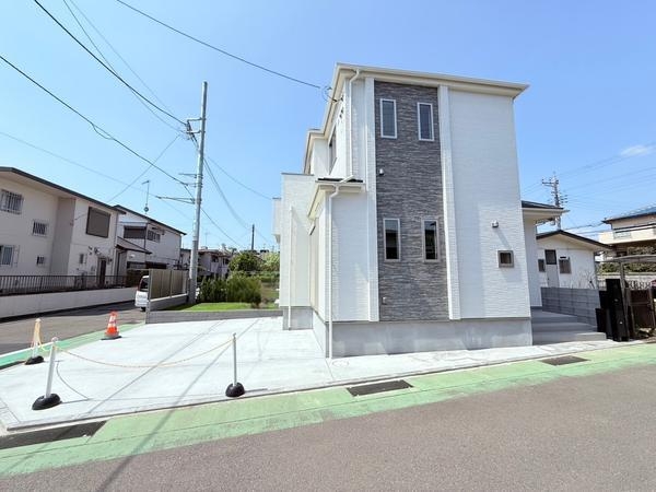 海老名市国分寺台２丁目５５０７番　2号棟