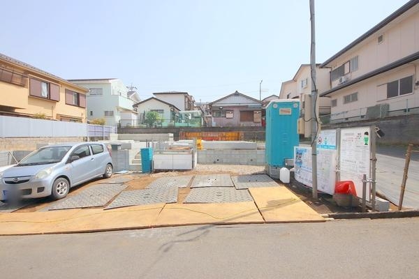 綾瀬市寺尾中4丁目1期　新築分譲住宅　2号棟