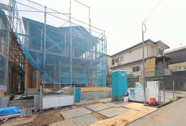 綾瀬市寺尾中4丁目1期　新築分譲住宅　2号棟