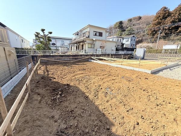 厚木市鳶尾1丁目全2棟新築戸建　2号棟