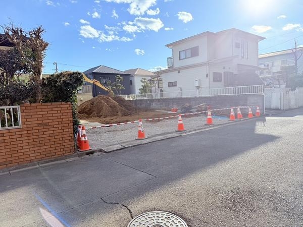 厚木市鳶尾1丁目全2棟新築戸建　2号棟