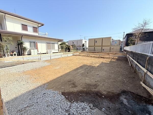 厚木市鳶尾1丁目全2棟新築戸建　1号棟