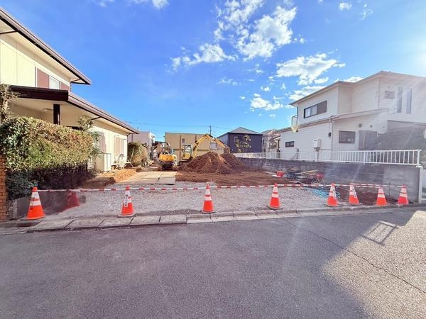 厚木市鳶尾1丁目全2棟新築戸建　1号棟