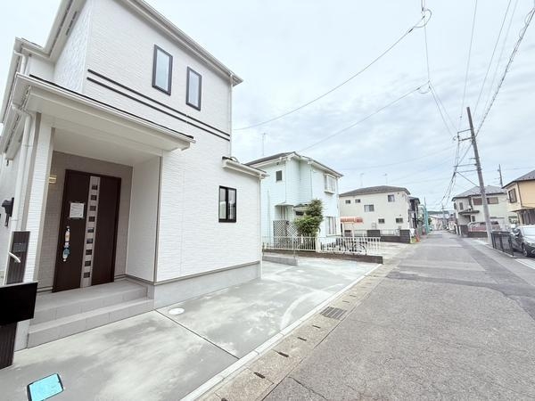 厚木市飯山南3丁目全4棟新築戸建　B号棟