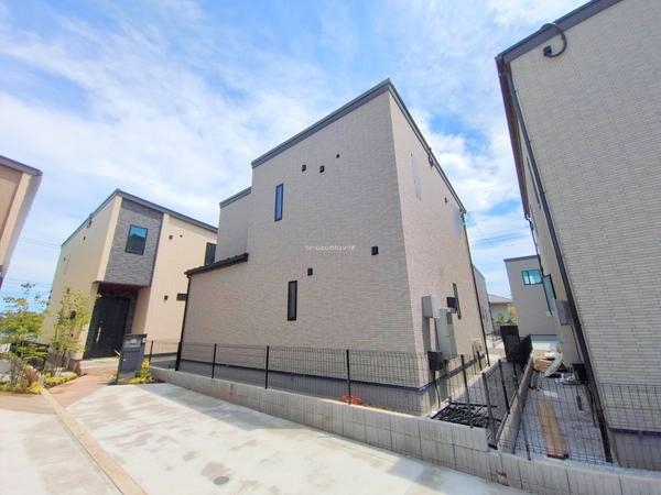 綾瀬市深谷中2　新築戸建　I期　22号棟