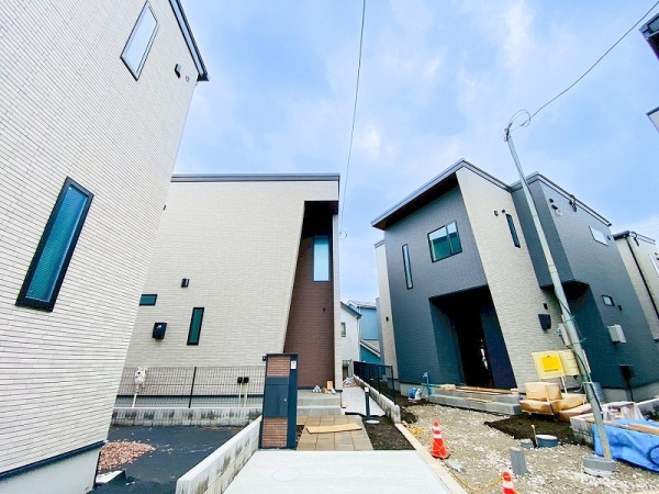 綾瀬市深谷中2　新築戸建　I期　27号棟