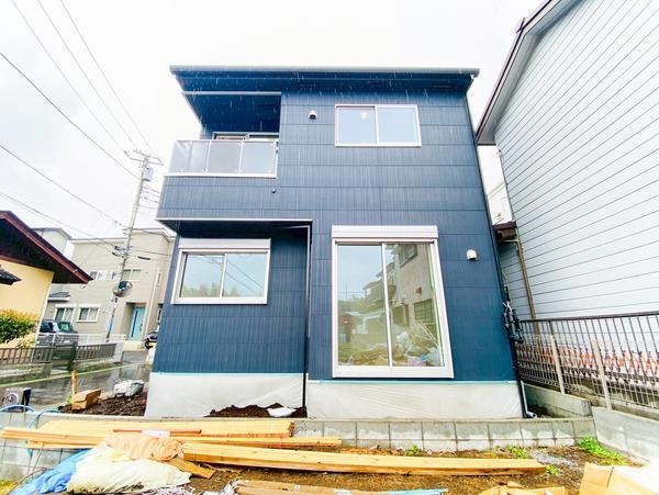 綾瀬市上土棚北3丁目　新築戸建