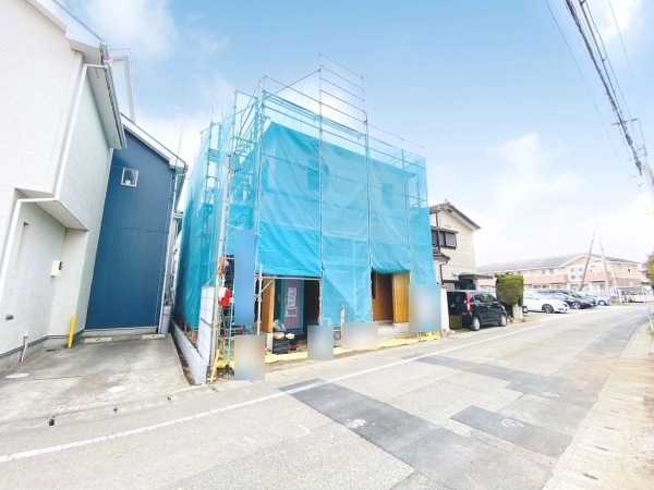綾瀬市蓼川1丁目　新築戸建