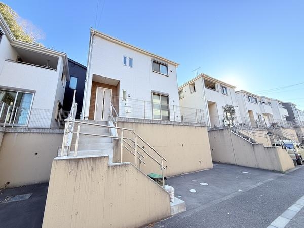海老名市上今泉３丁目の中古一戸建て