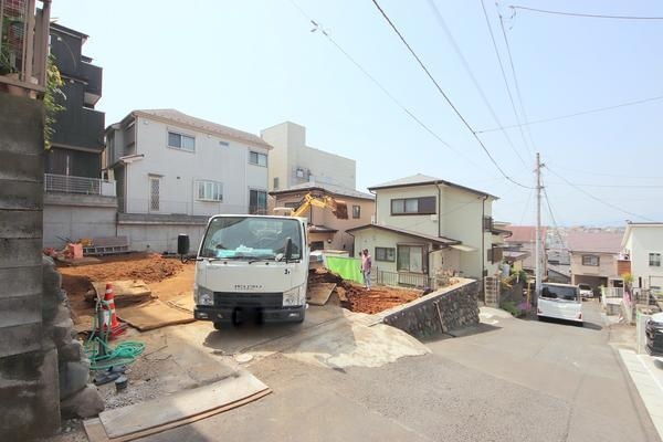 綾瀬市寺尾中４丁目の土地
