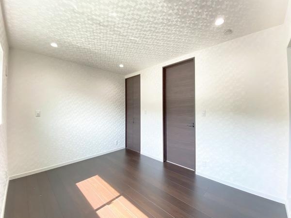 座間市入谷東４丁目の中古一戸建て