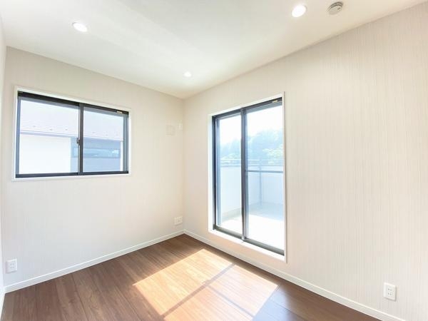 座間市入谷東４丁目の中古一戸建て