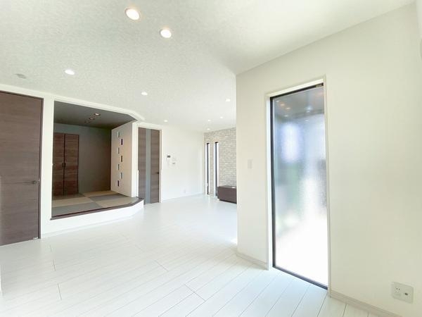 座間市入谷東４丁目の中古一戸建て