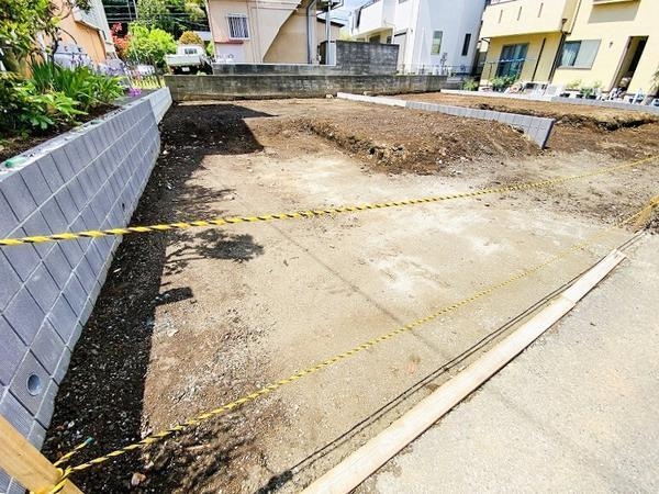 座間市南栗原3丁目　新築戸建　全2棟　1号棟