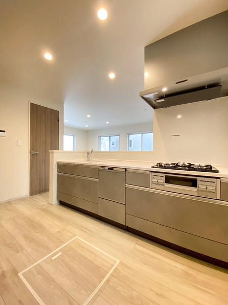 座間市南栗原3丁目　新築戸建　全2棟　2号棟