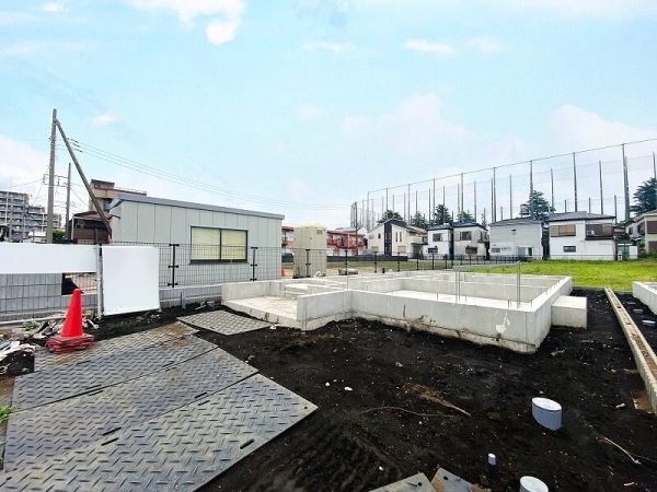 綾瀬市蓼川3丁目　新築戸建　全2棟　A号棟