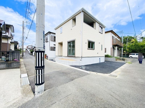 綾瀬市深谷上5丁目　新築戸建
