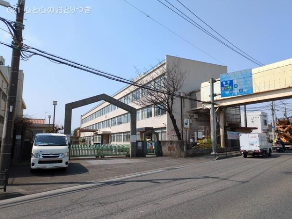 綾瀬市寺尾中4丁目　新築戸建(綾瀬市立綾北小学校)