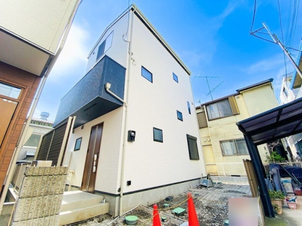 綾瀬市小園　新築戸建