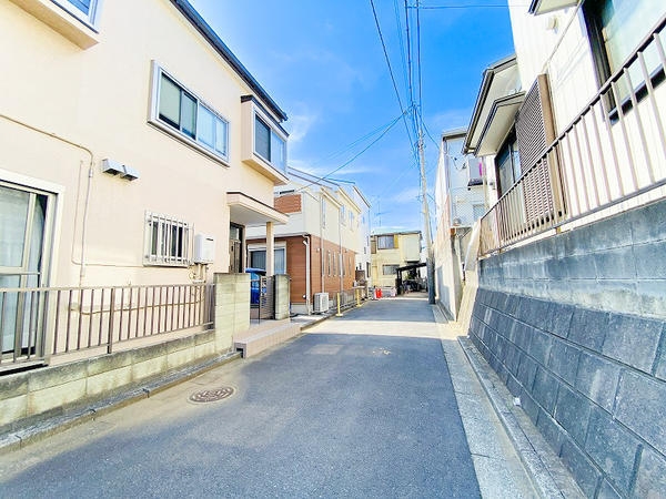 綾瀬市小園　新築戸建