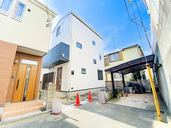 綾瀬市小園　新築戸建