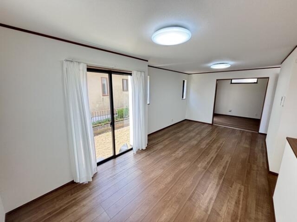 綾瀬市綾西４丁目１８６９番　1号棟