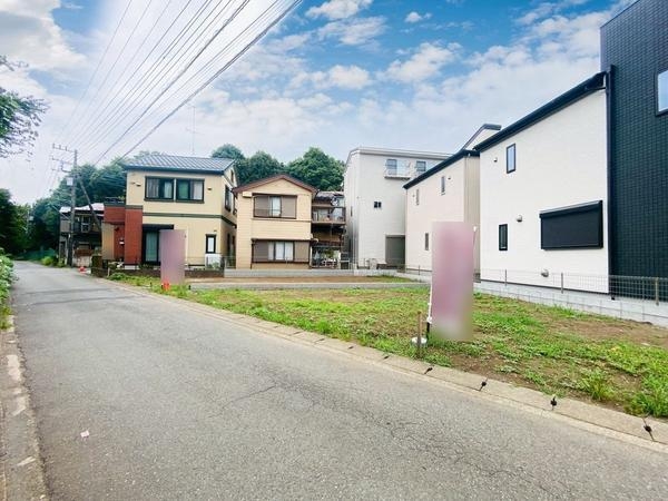 大和市上草柳6丁目 新築戸建 全2棟 B号棟(前面道路含む現地写真)