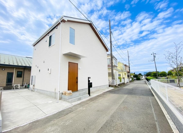 綾瀬市深谷中　新築戸建