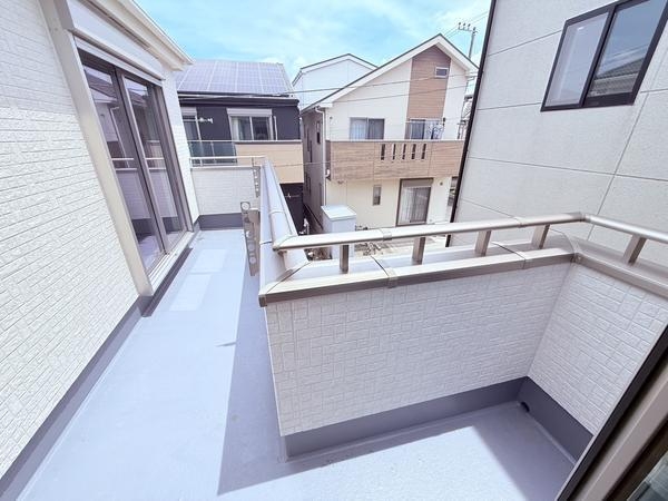 座間市ひばりが丘二丁目新築戸建