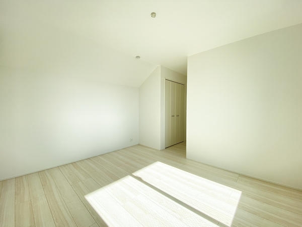 綾瀬市寺尾本町3丁目　新築戸建　全8区画　4号棟