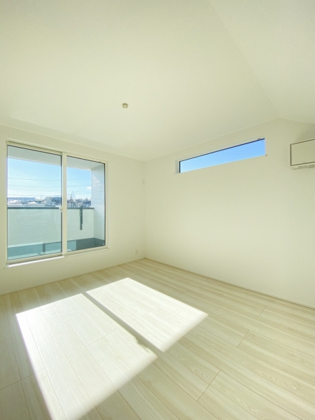 綾瀬市寺尾本町3丁目　新築戸建　全8区画　4号棟