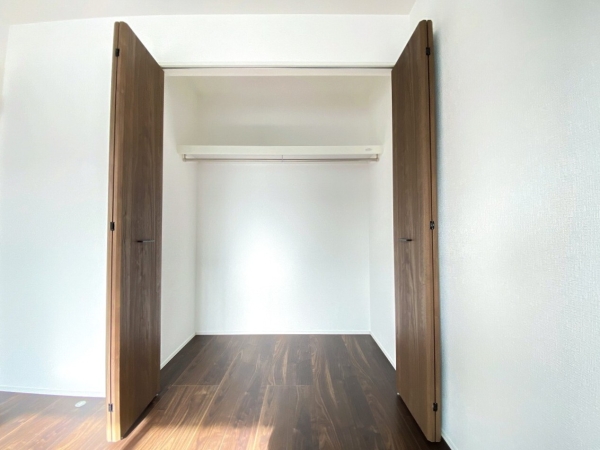 綾瀬市寺尾本町3丁目　新築戸建　全8区画　1号棟