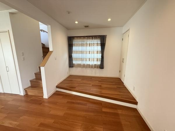 綾瀬市大上六丁目　中古戸建