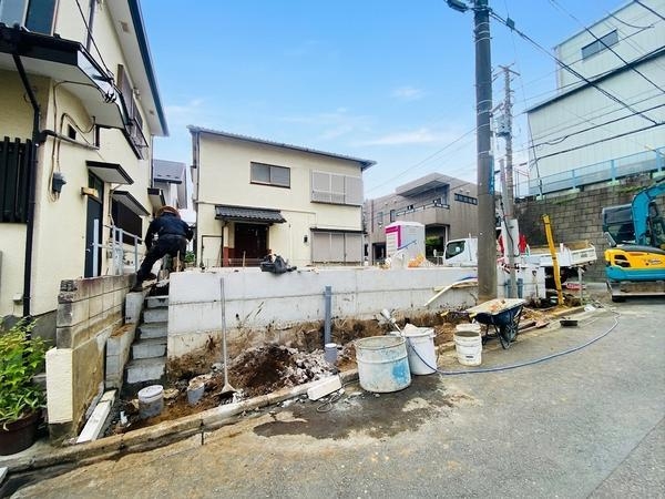 綾瀬市寺尾釜田2丁目　新築戸建