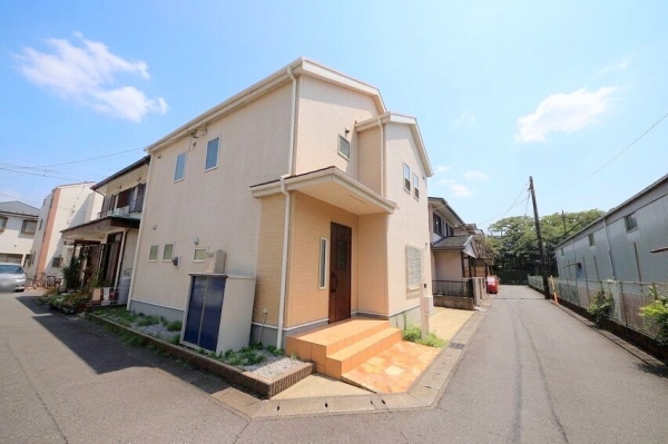 綾瀬市大上４丁目の中古一戸建て