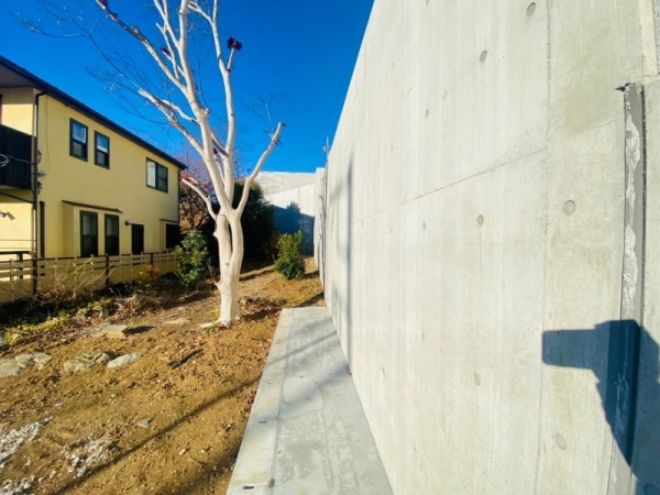 綾瀬市小園の土地