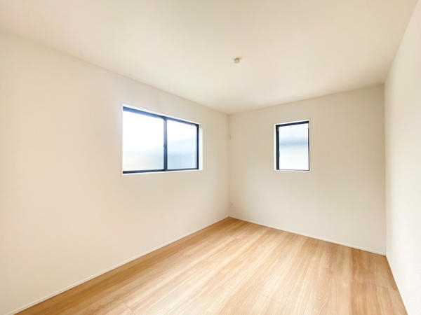 綾瀬市小園　新築戸建　全7棟　4号棟
