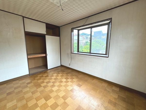 綾瀬市小園の中古一戸建て